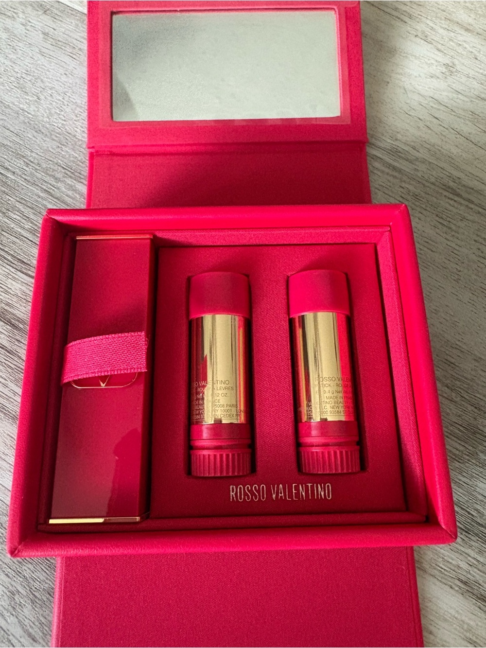 Rosso Valentino 3 Piece Refillable Lipstick Set Lipstick - Picture 4 of 4